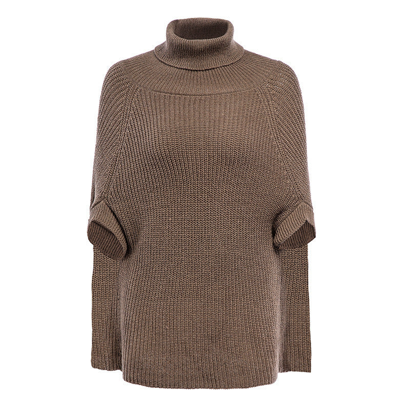 Damstickad Poncho med Polokrage och Cape-Ärmar