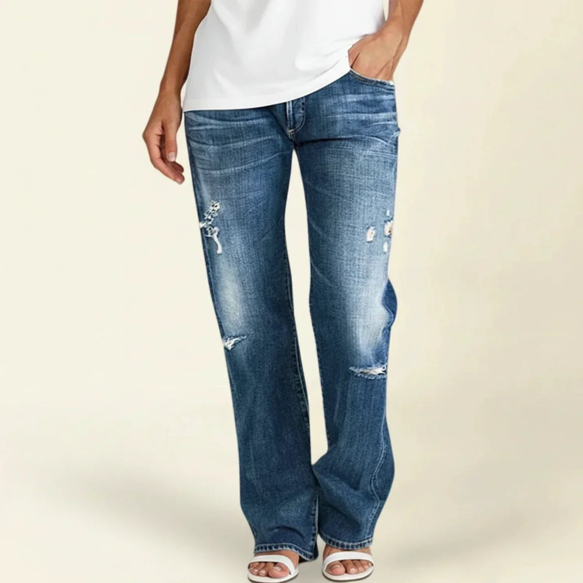 Chloe | Damens Rivna Högmidjade Rak Jeansen